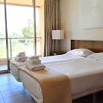 Aparthotel Nau Salgados Lagoas Albufeira
