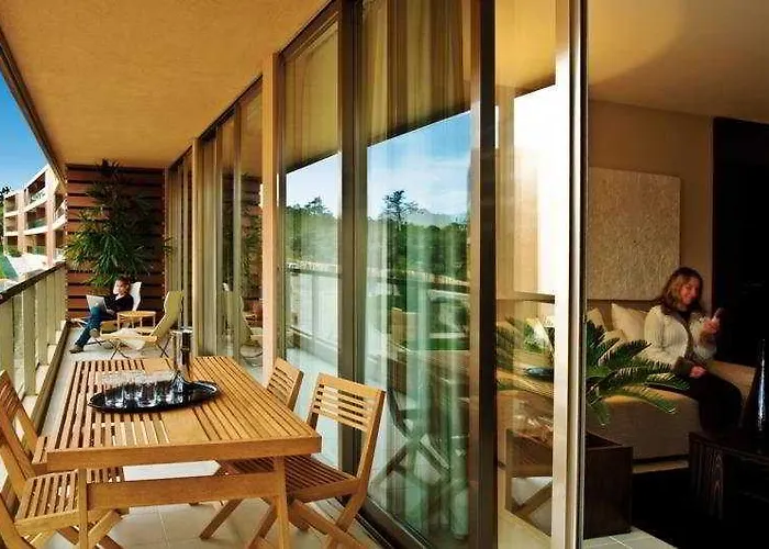 Nau Salgados Lagoas アパートホテル 4*