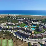 Nau Salgados Lagoas 4*