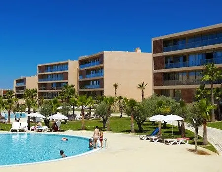 Appart hôtel Nau Salgados Lagoas 4*