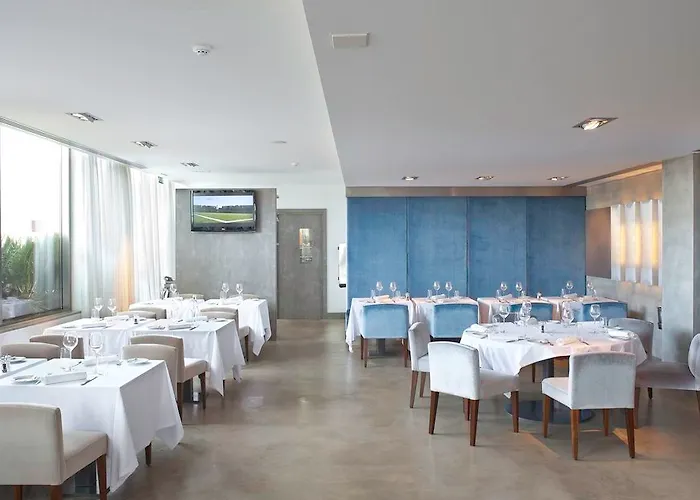 아파트호텔 Nau Salgados Lagoas 4*