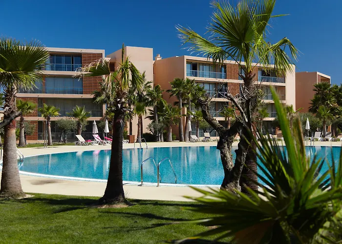 Nau Salgados Lagoas 아파트호텔 알부페이라