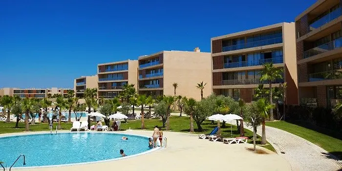 아파트호텔 Nau Salgados Lagoas 4*