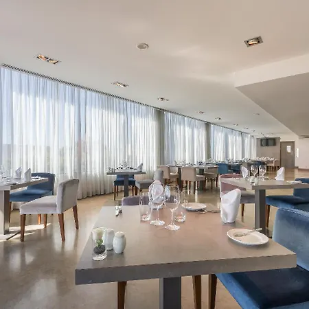 Nau Salgados Lagoas 4* Albufeira