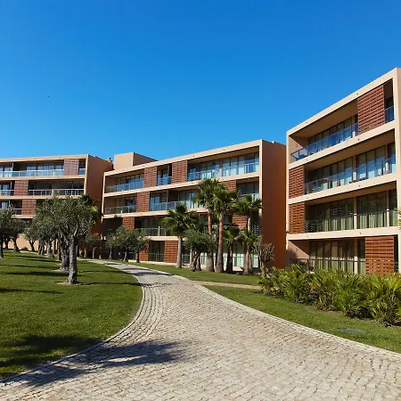 Nau Salgados Lagoas Apart-hotel