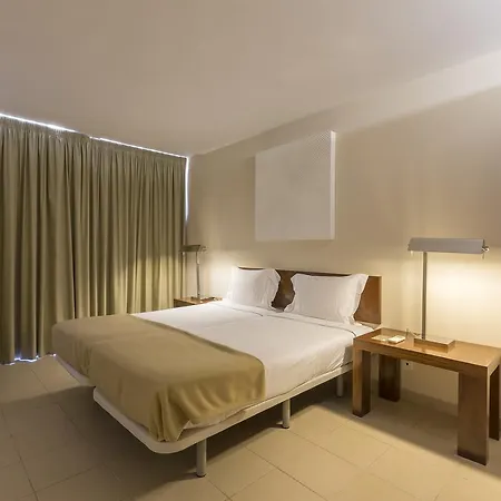 Nau Salgados Lagoas 4*