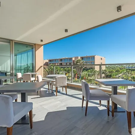 Nau Salgados Lagoas 4* アルブフェイラ