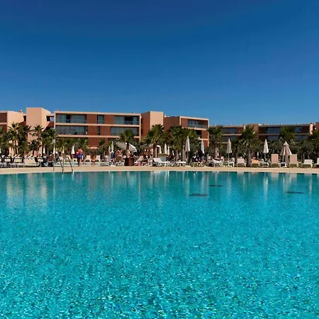 Hotel apartamentowy Nau Salgados Lagoas 4*